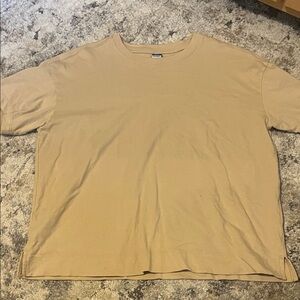 Women’s classic tee